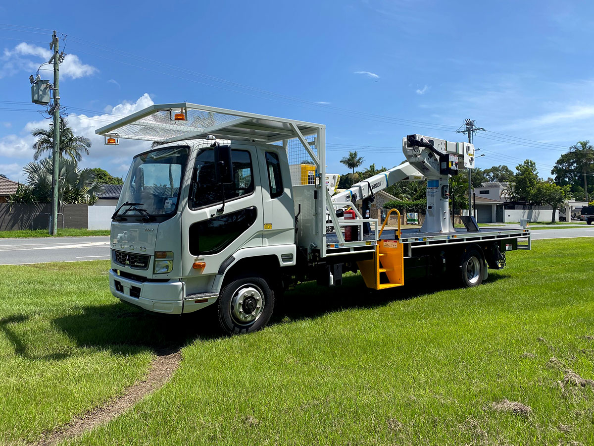 6-vst-40-aerial-access-versalift-ewp